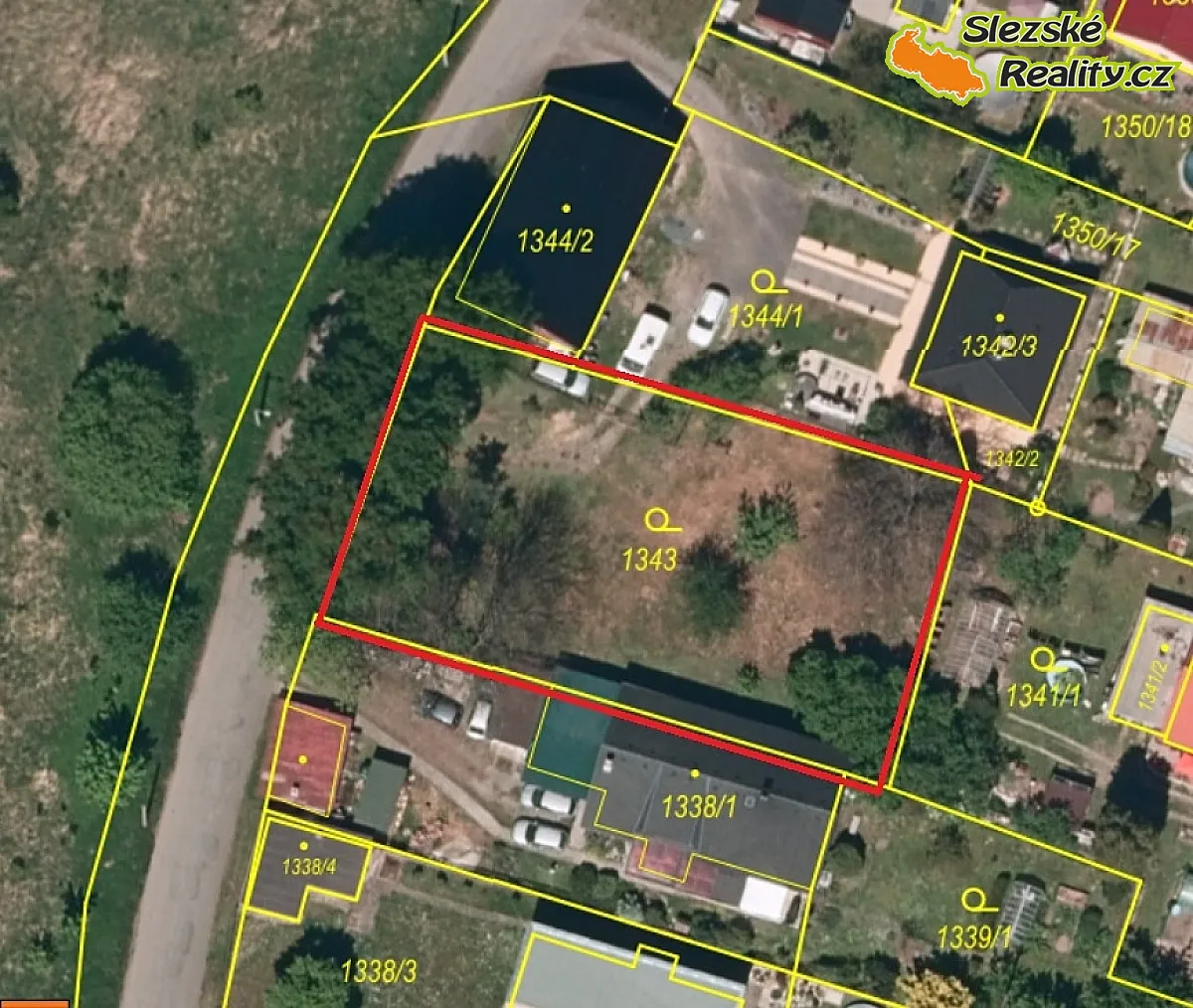 Prodej stavebního pozemku 966 m²